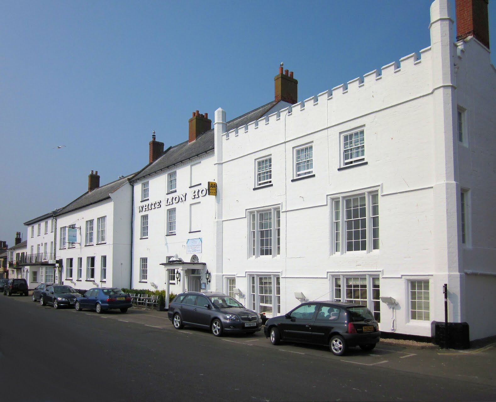 The White Lion Hotel Aldeburgh Extérieur photo